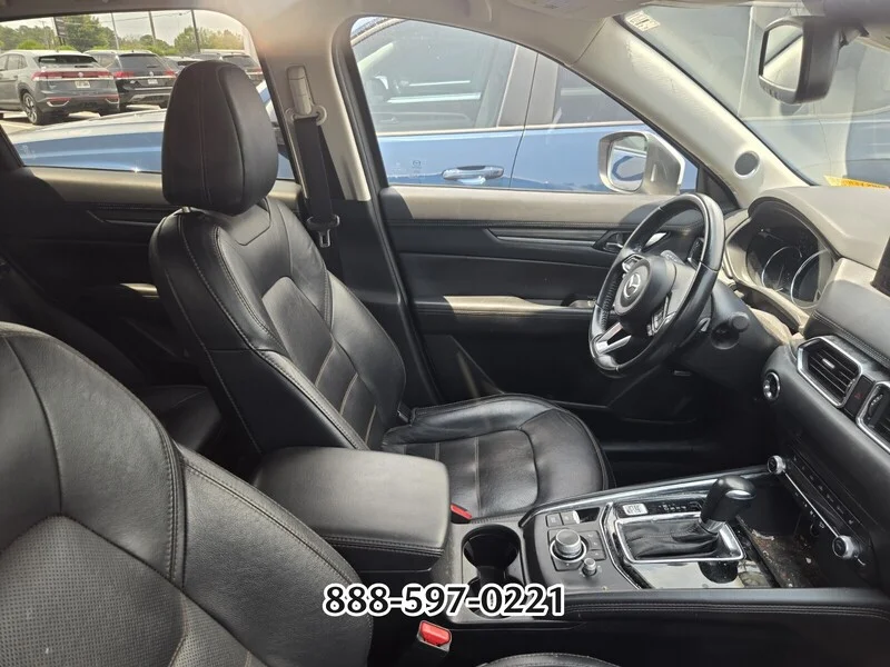 Used 2021 Sonic Silver Metallic MAZDA GRAND TOURING image 10