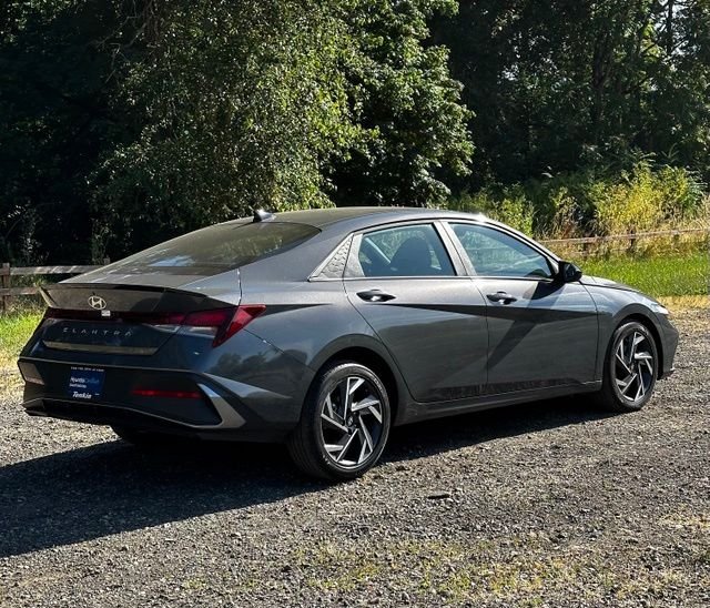 Certified Used 2025 Gray Hyundai SEL Sport image 9