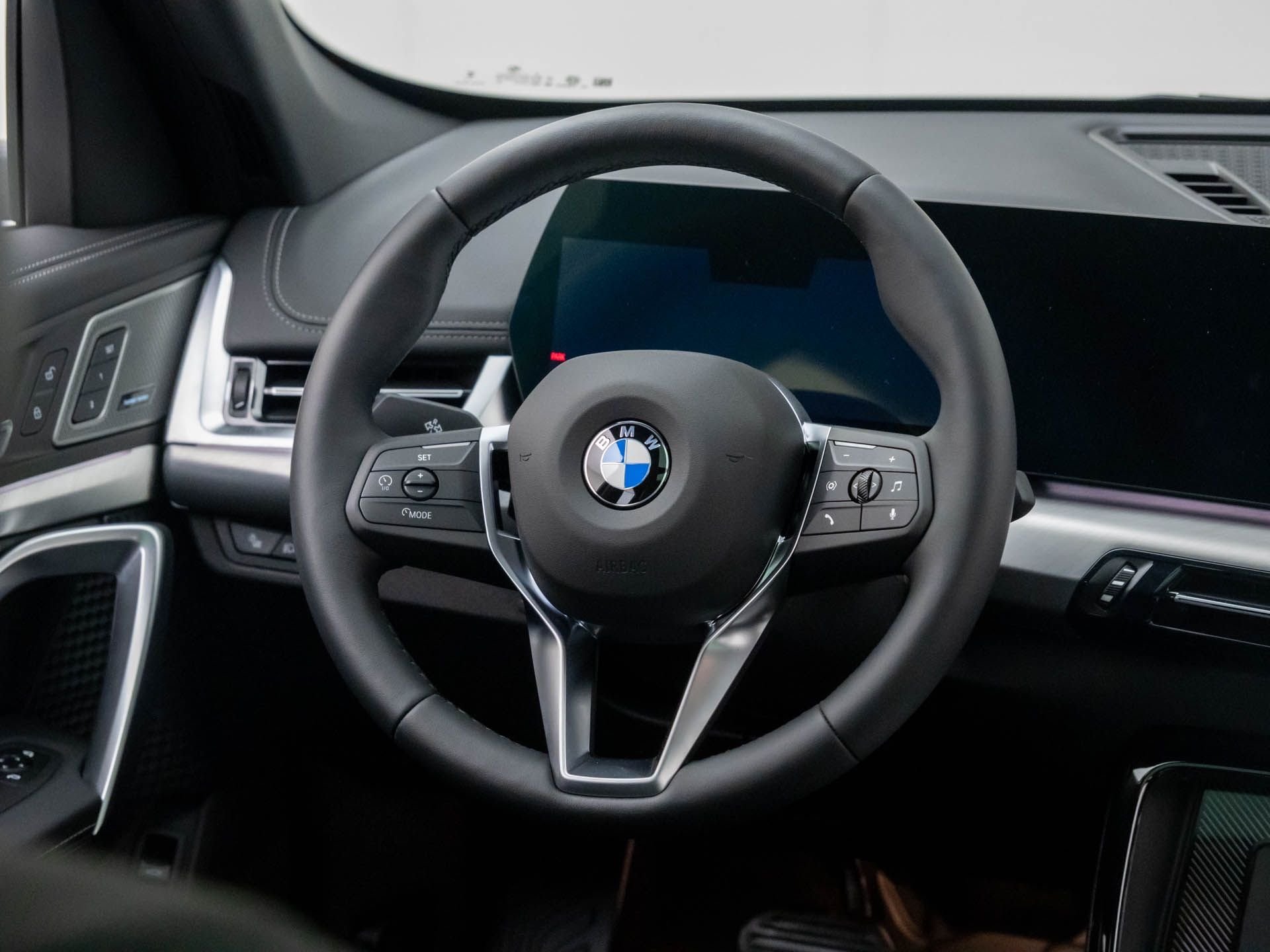 New 2026 Jet Black BMW xDrive28i image 11