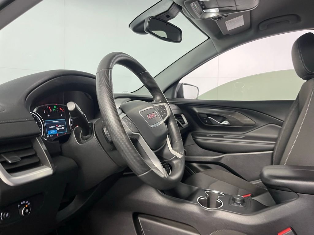 2024 GMC Terrain SLE - Photo 21