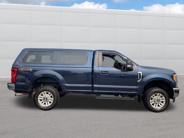 Used 2017 Blue Ford XLT image 7