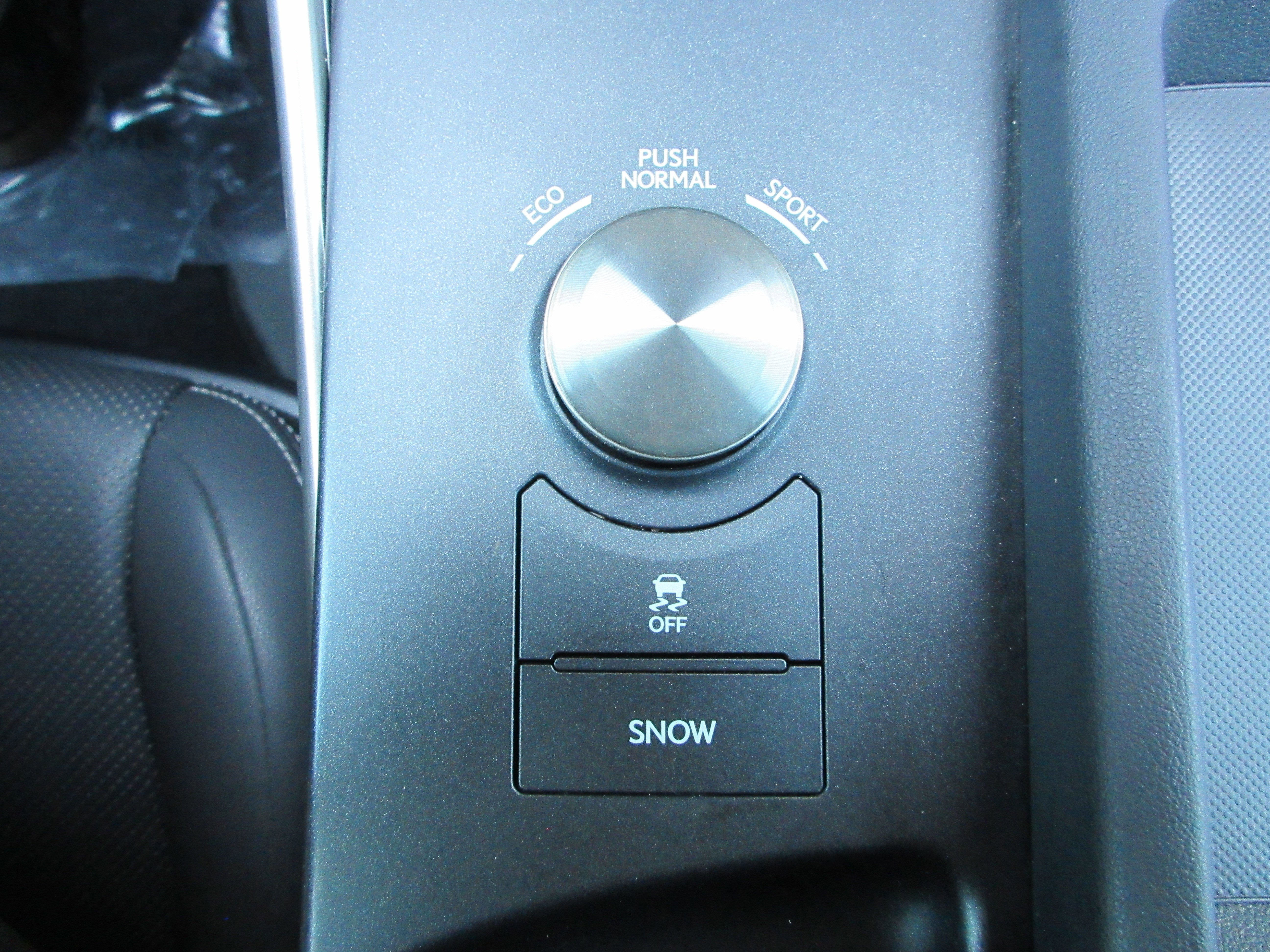 Used 2018 Atomic Silver Lexus 300 image 48