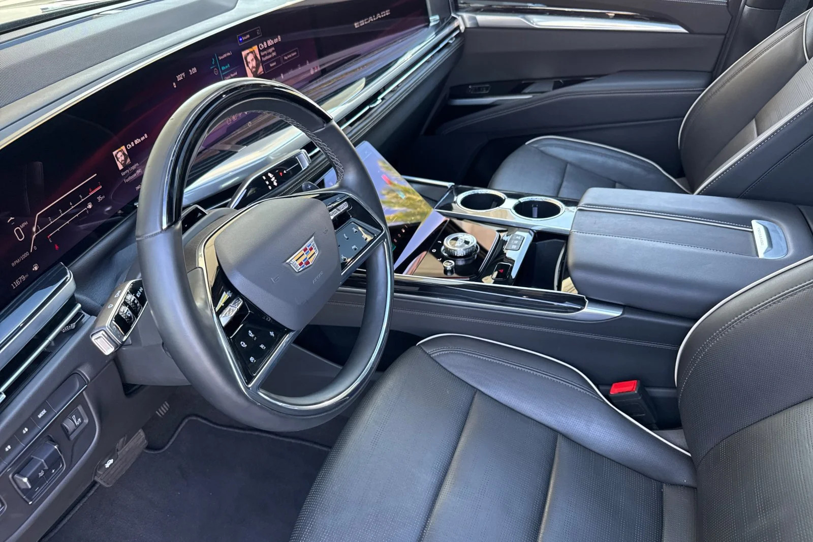 2025 Cadillac Escalade Sport - Photo 9