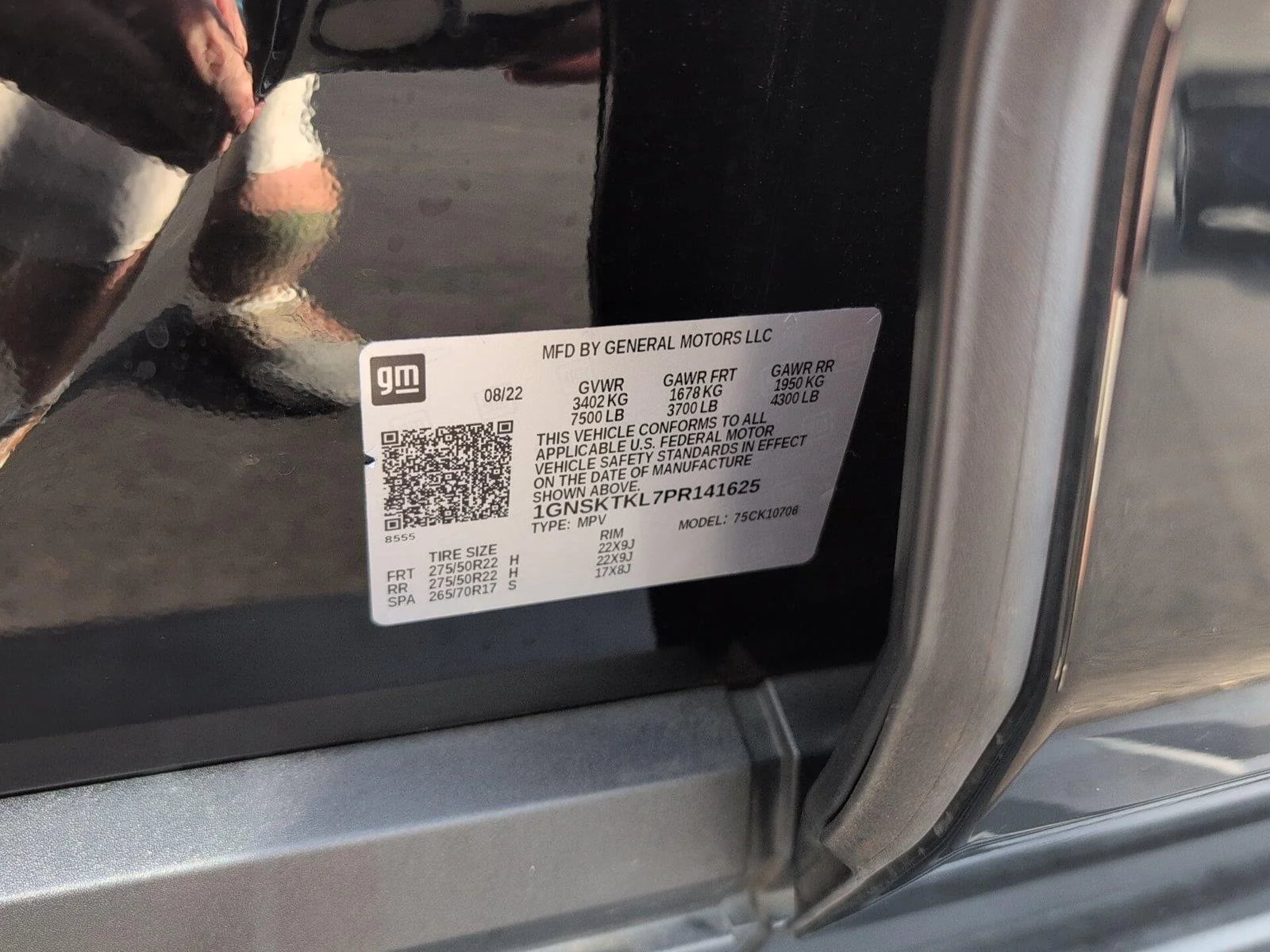 Used 2023 Black Chevrolet High Country image 12