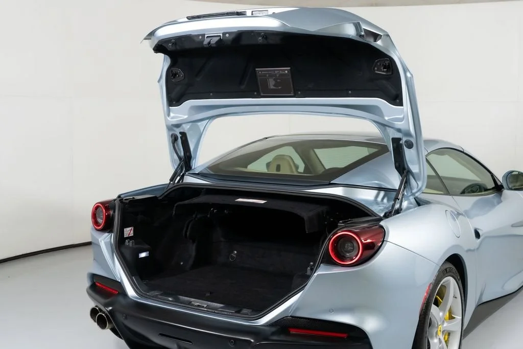 Used 2022 Grigio Alloy Ferrari Base image 16