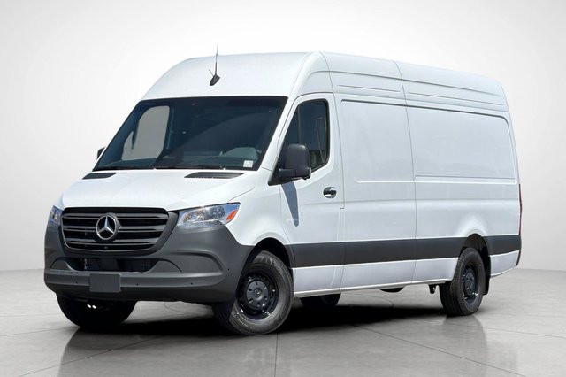 2026 Mercedes-Benz Sprinter 2500 Cargo 170 WB