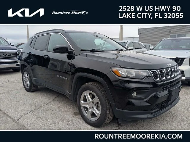 2024 Jeep Compass Latitude 4X4's photo