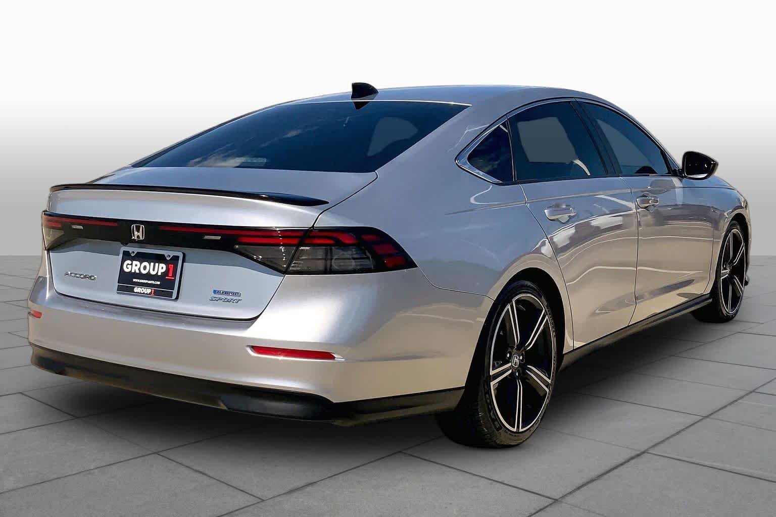 Used 2025 Solar Silver Metallic Honda Sport image 13