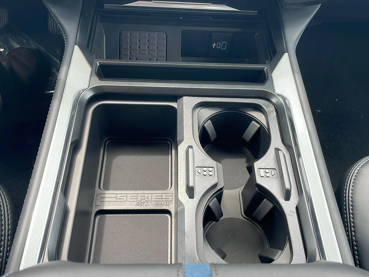 New 2026 Glacier Gray Metallic Tri-Coat Ford Platinum image 22