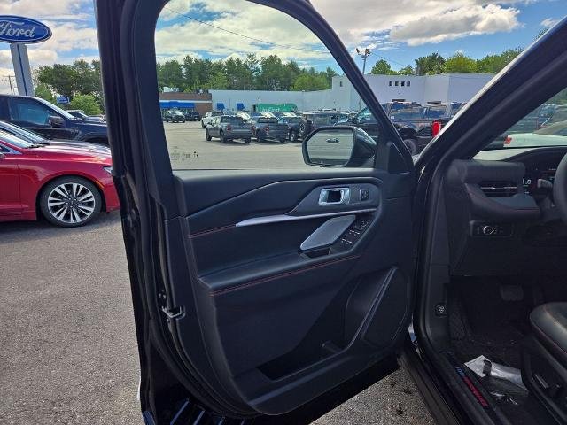 New 2026 Agate Black Metallic Ford ST image 26