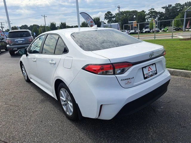 Certified Used 2025 White Toyota LE image 10
