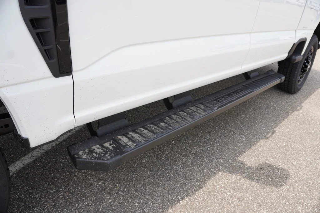 New 2026 Star White Metallic Tri-Coat Ford Lariat image 10