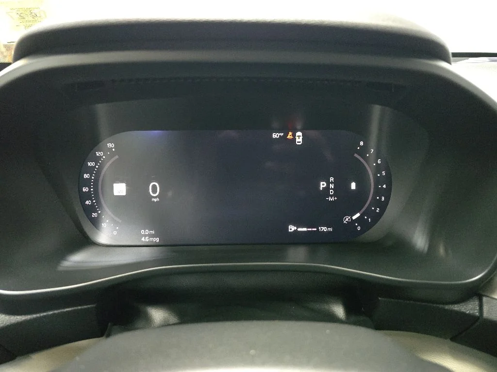 2023 Volvo XC40 Plus - Photo 22