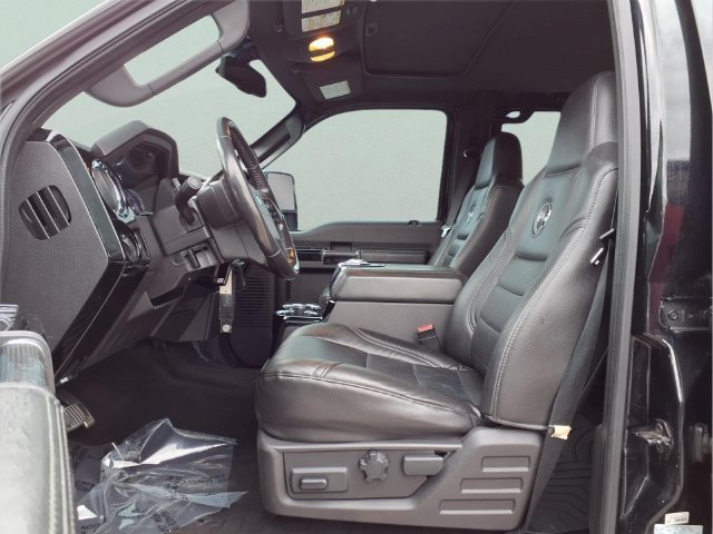 Used 2009 Black Ford XL image 13