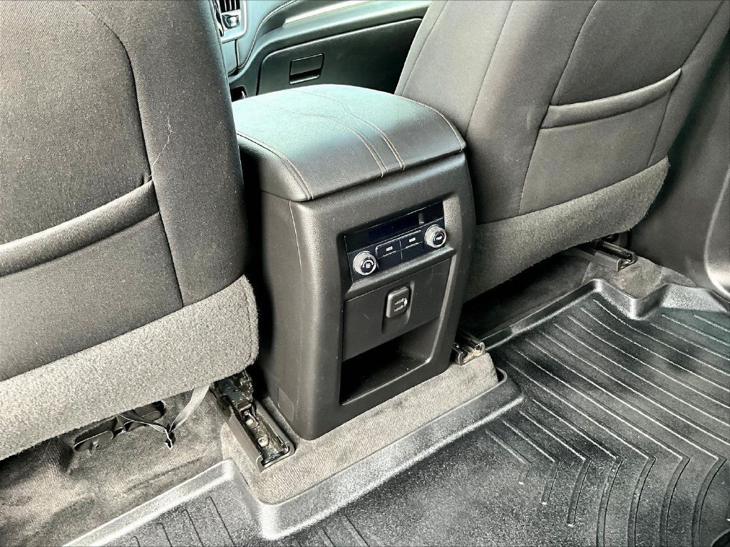 Used 2020 Gray Chevrolet LT image 12