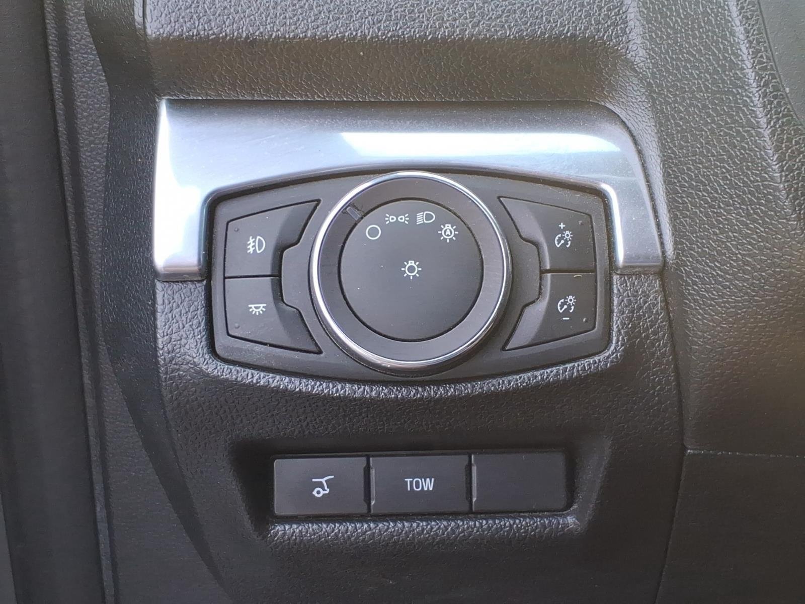 Used 2019 Ingot Silver Metallic Ford Sport image 15