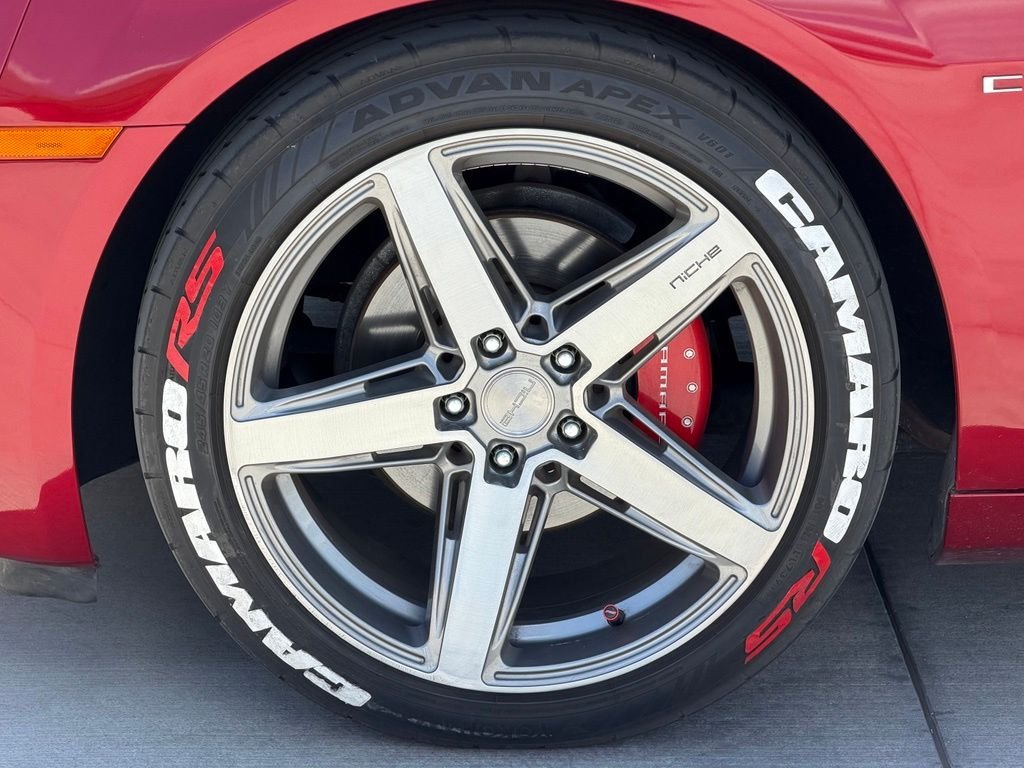 Used 2012 Red Chevrolet 2LT image 6