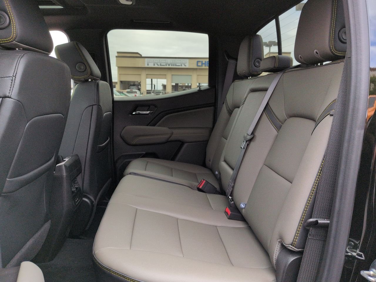 2026 Chevrolet Colorado ZR2 - Photo 26