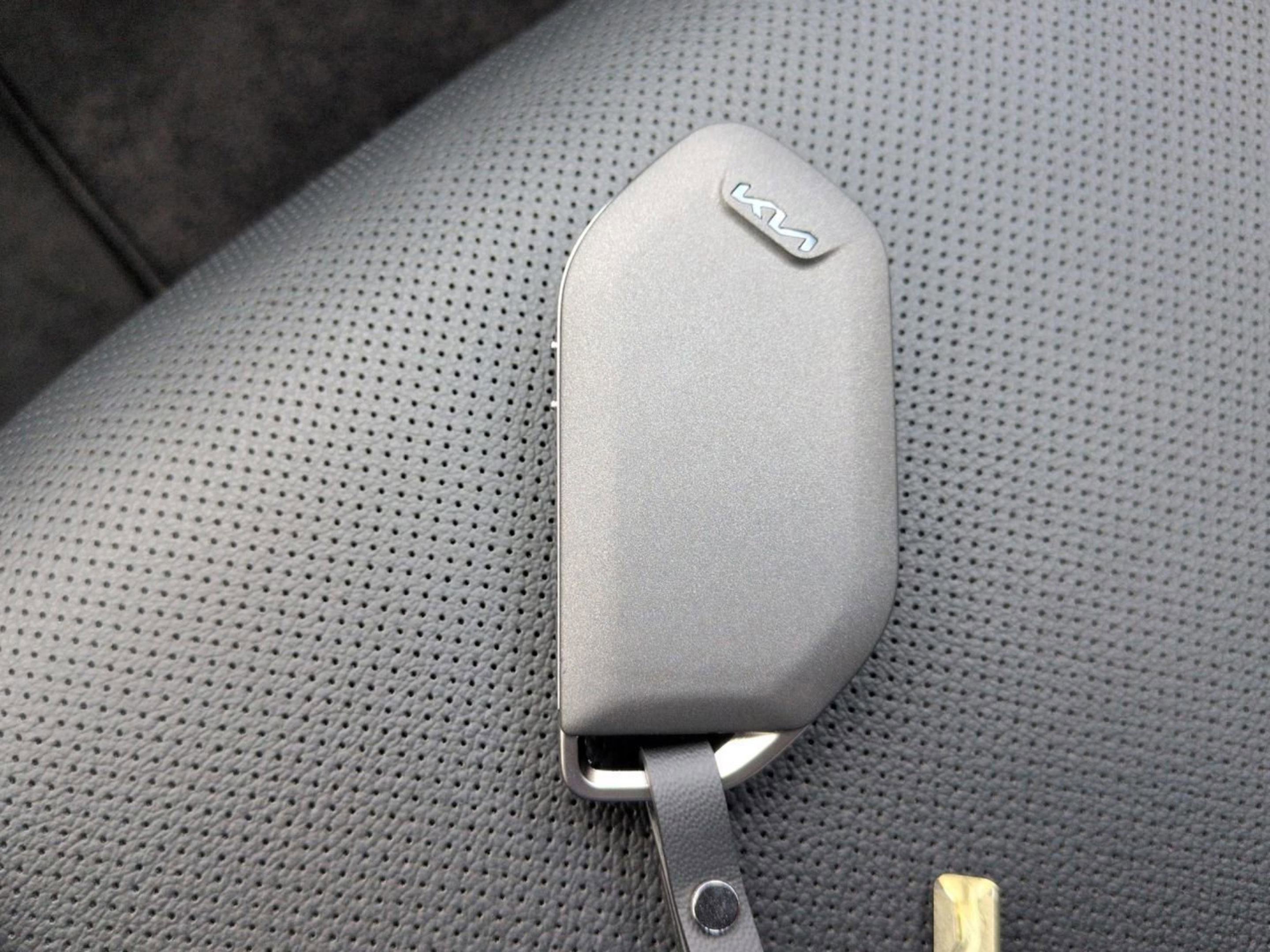 New 2026 Ebony Black Kia EX image 35