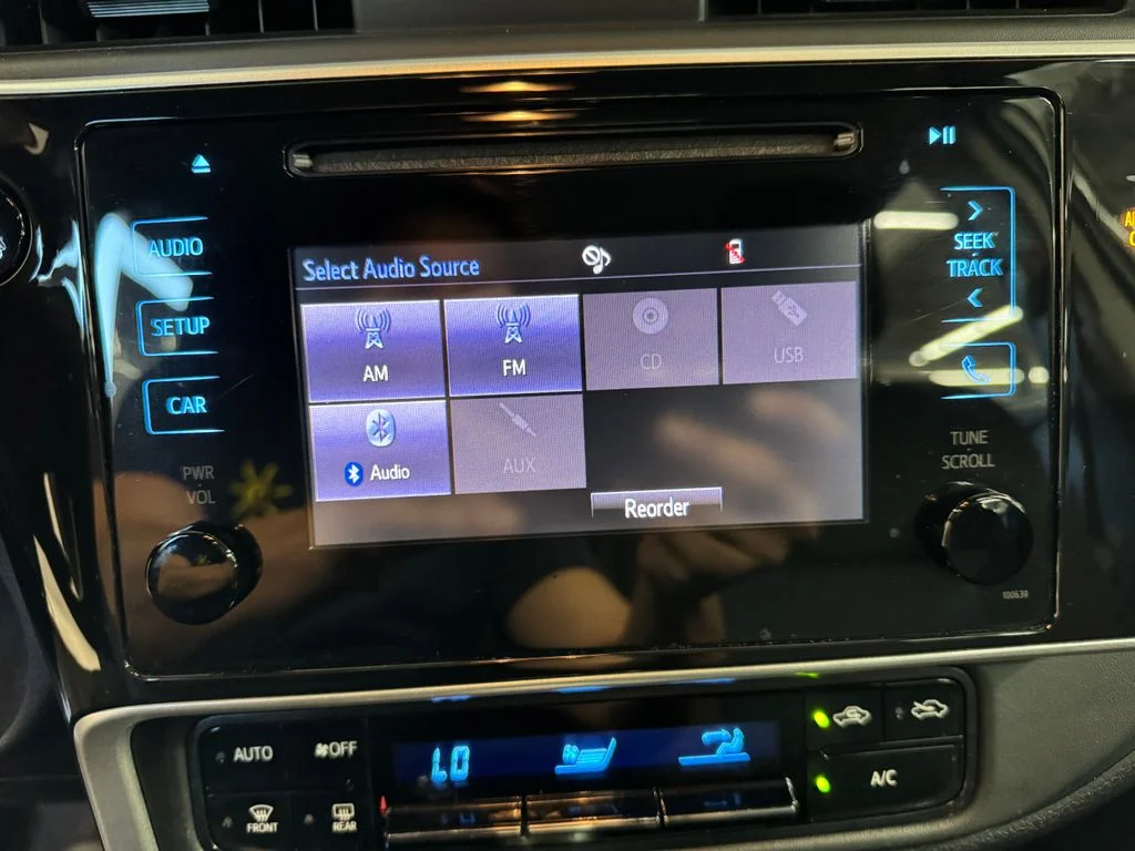 Used 2019 Gray Toyota LE image 20