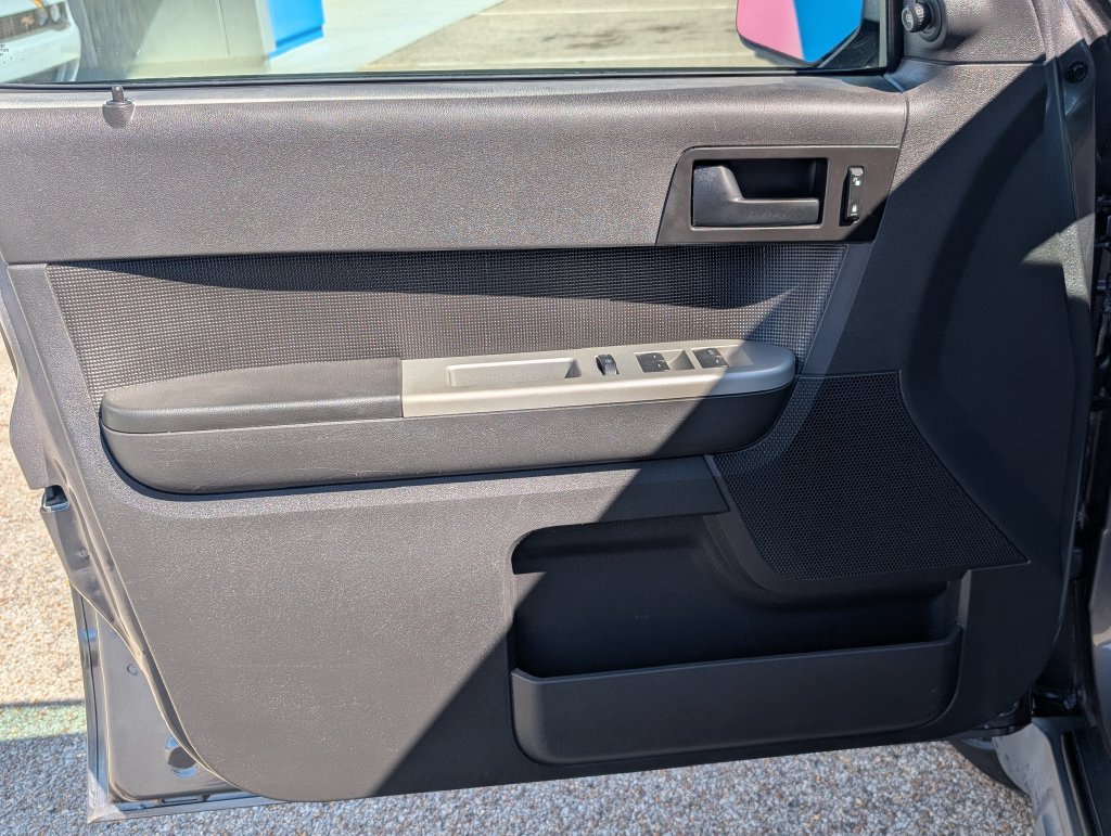 Used 2012 Gray Ford XLT image 13