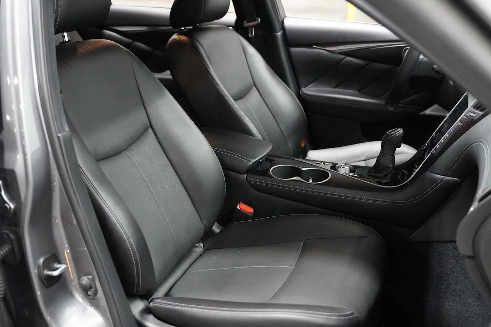Used 2023 Graphite Shadow INFINITI SENSORY image 11