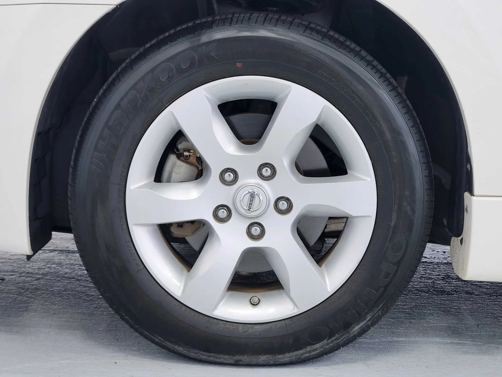 Used 2009 Winter Frost Pearl Nissan 2.5 SL image 9