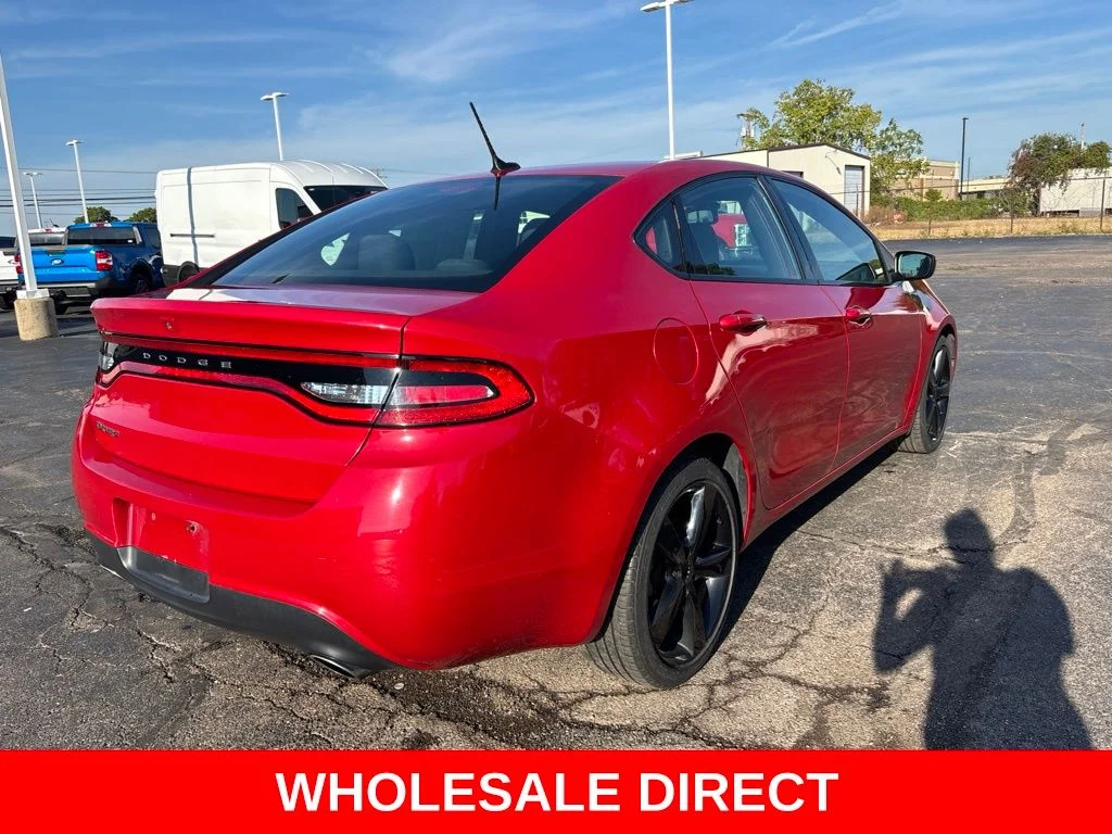 Used 2016 Red Dodge SXT image 5