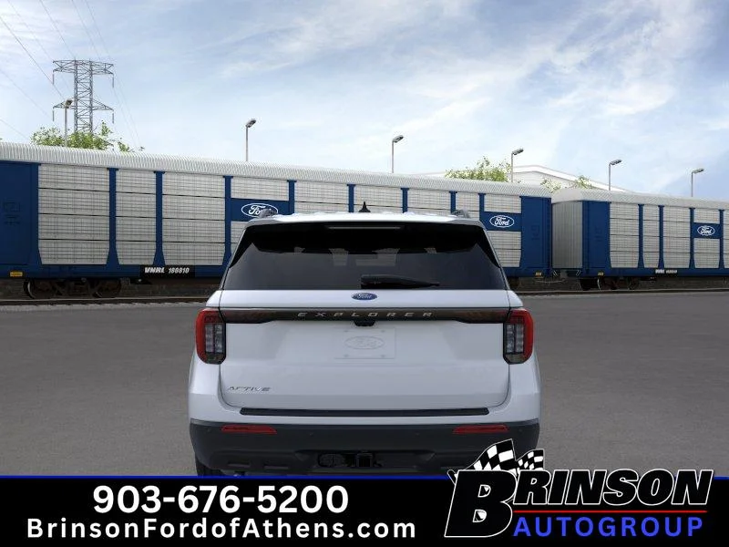 New 2026 Space White Metallic Ford Active image 5