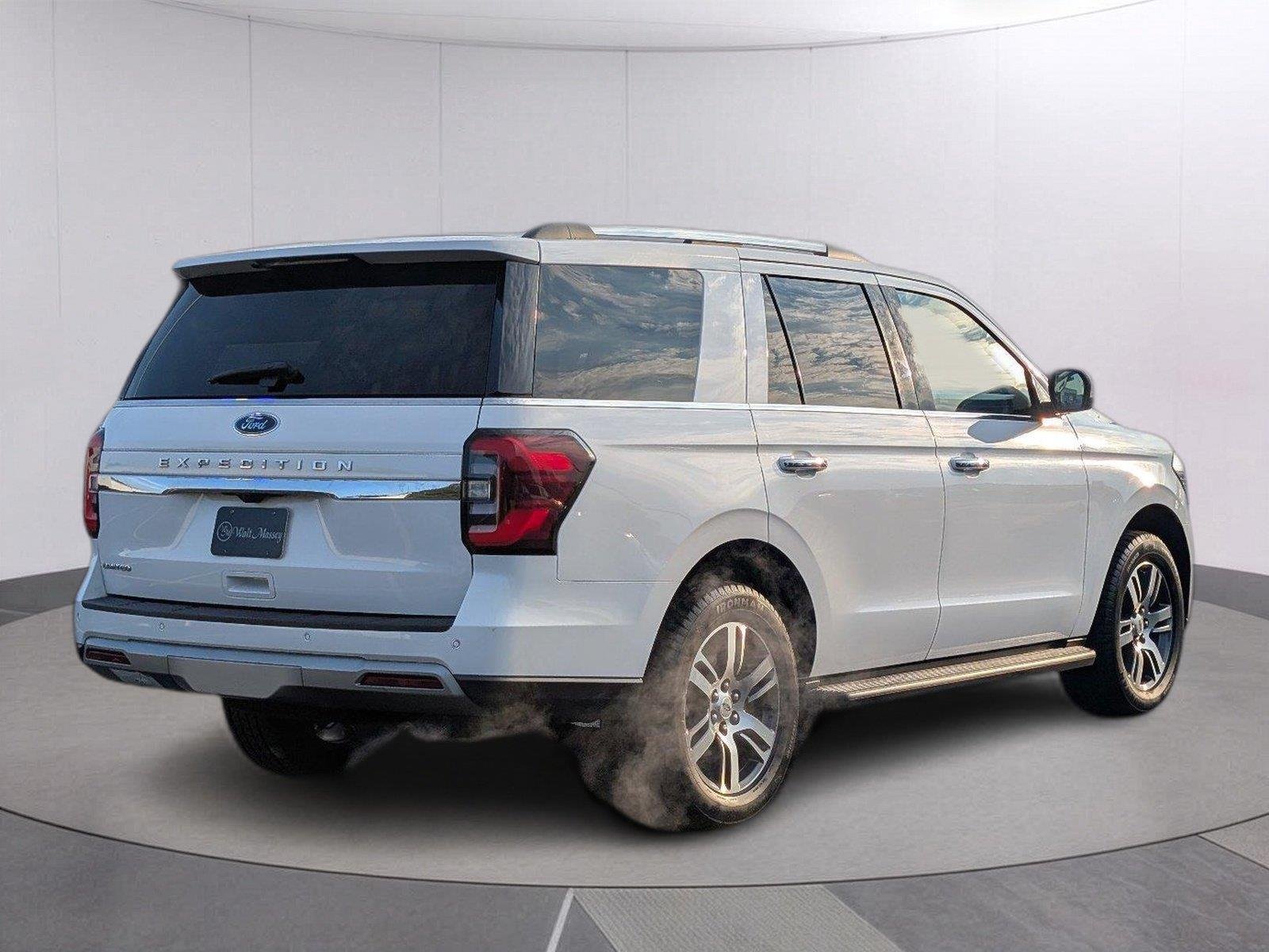 Used 2024 Oxford White Ford Limited image 7
