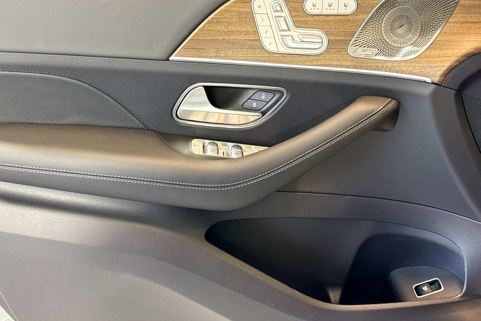 New 2026 Selenite Grey Metallic Mercedes-Benz GLE 350 image 16
