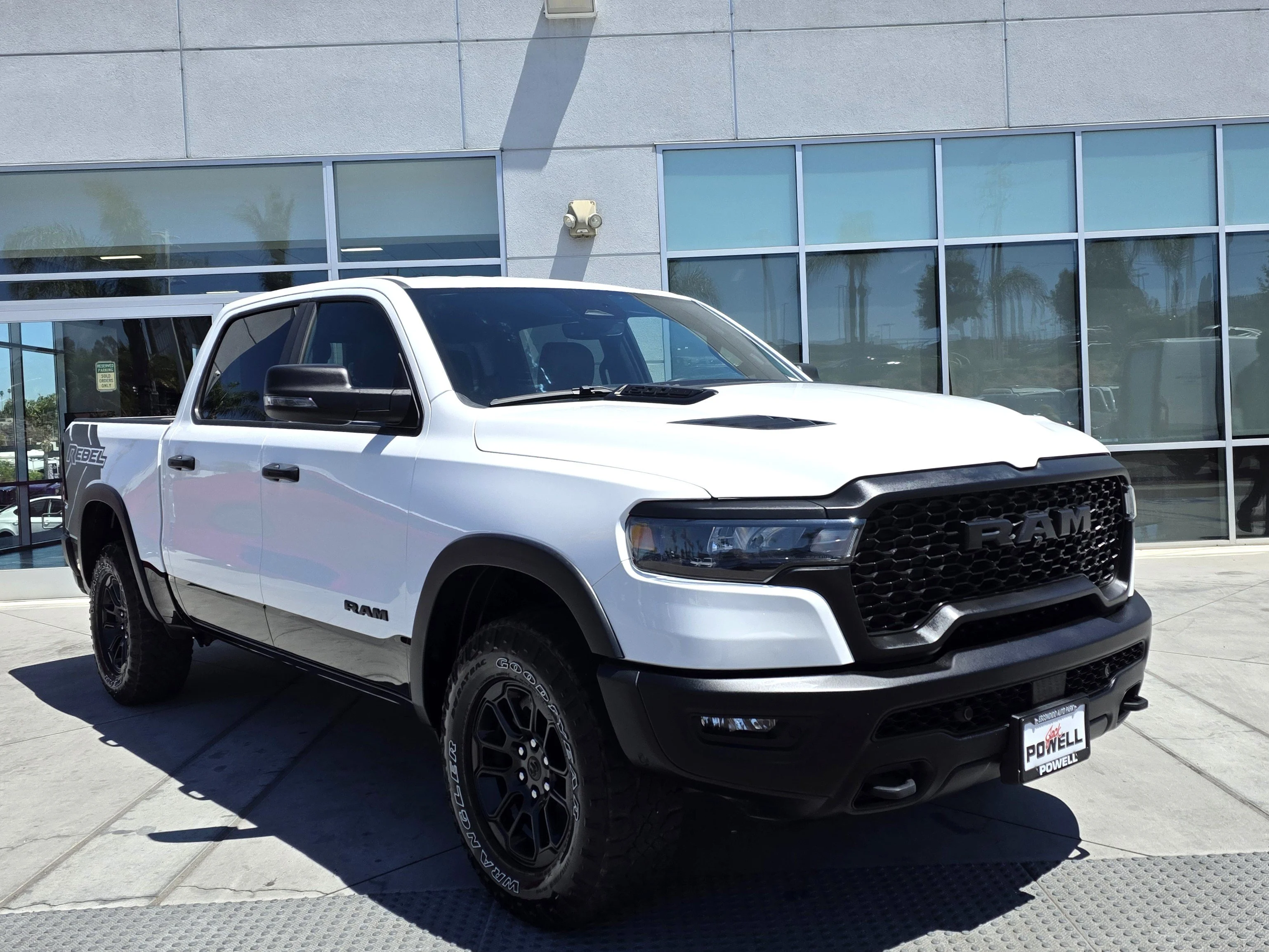 Certified Used 2025 Bright White Clearcoat Ram Rebel image 6