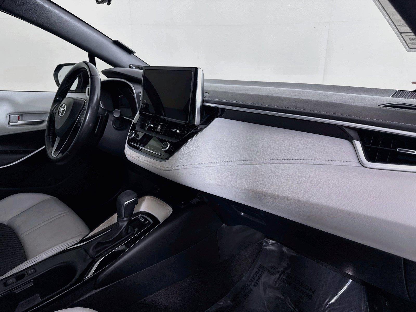 Used 2024 Wind Chill Pearl Toyota XSE image 42