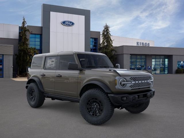 New 2026 Marsh Gray Ford Badlands® image 7