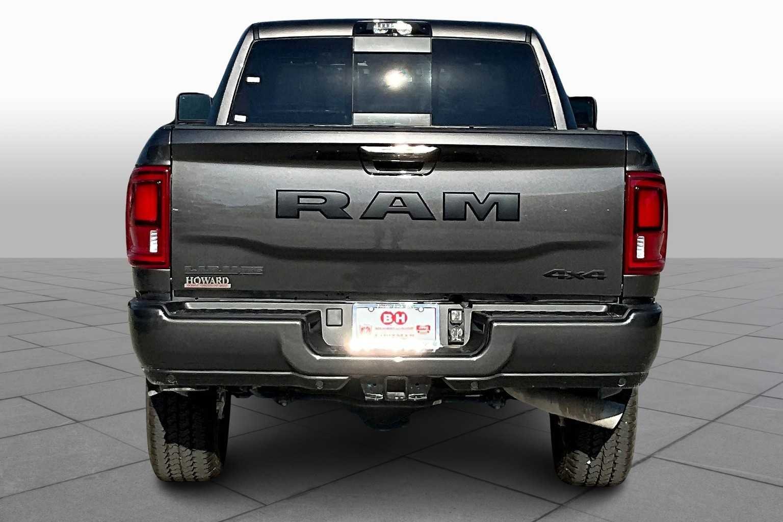 Used 2025 Granite Crystal Metallic Clearcoat Ram Laramie image 5