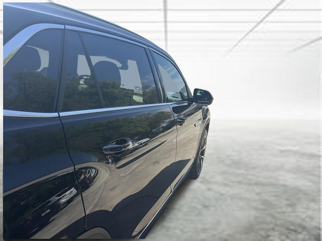 New 2026 Black Volkswagen 2.0T SEL Premium R-Line image 35