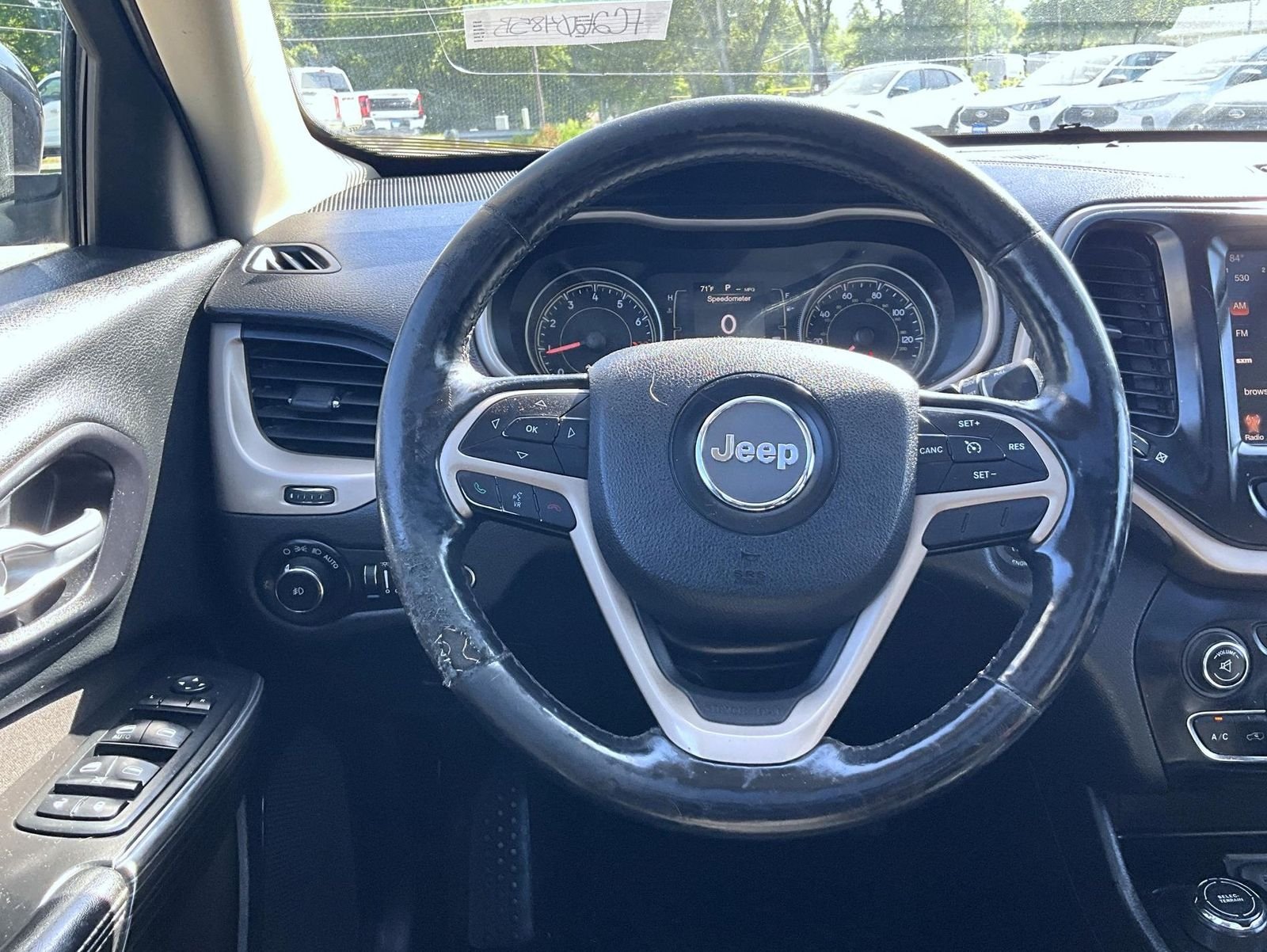 Used 2014 Black Jeep Latitude image 12