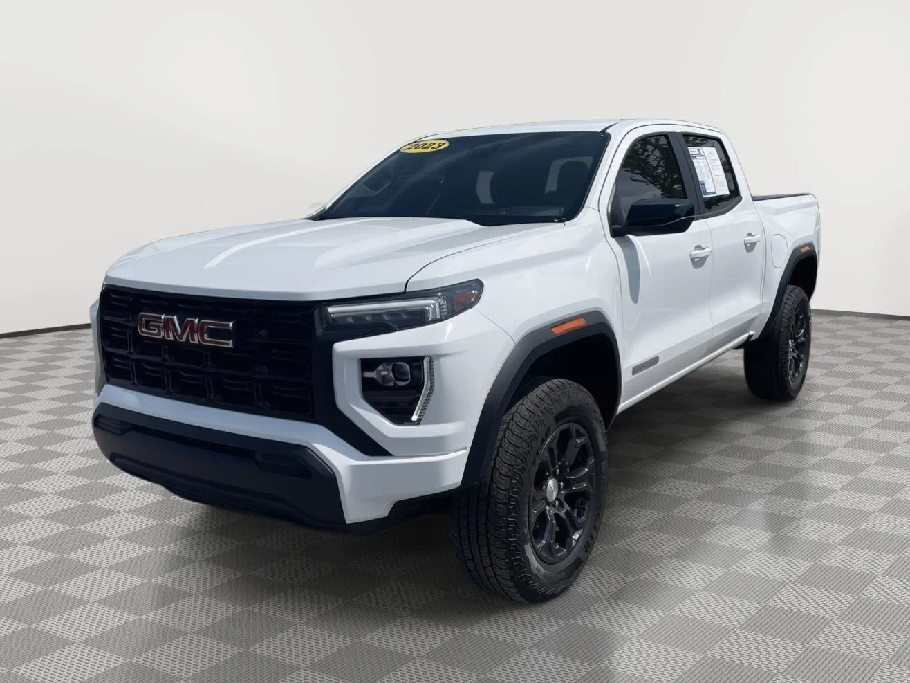 Used 2023 Summit White GMC 2WD Elevation image 4