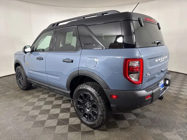 New 2026 Azure Gray Metallic Tri-Coat Ford Badlands image 6