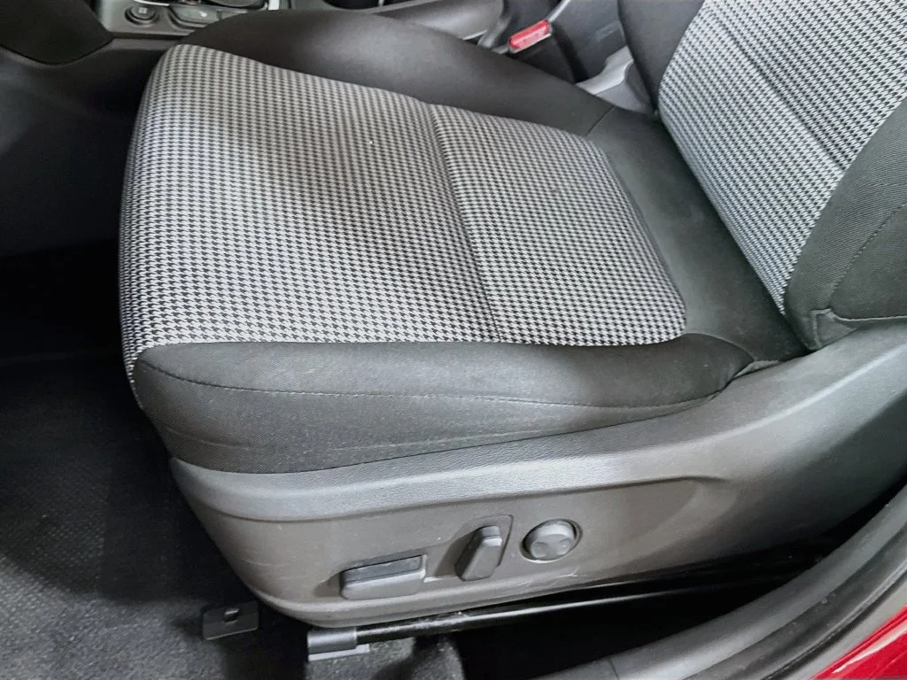 Used 2019 Red Hyundai SEL image 23