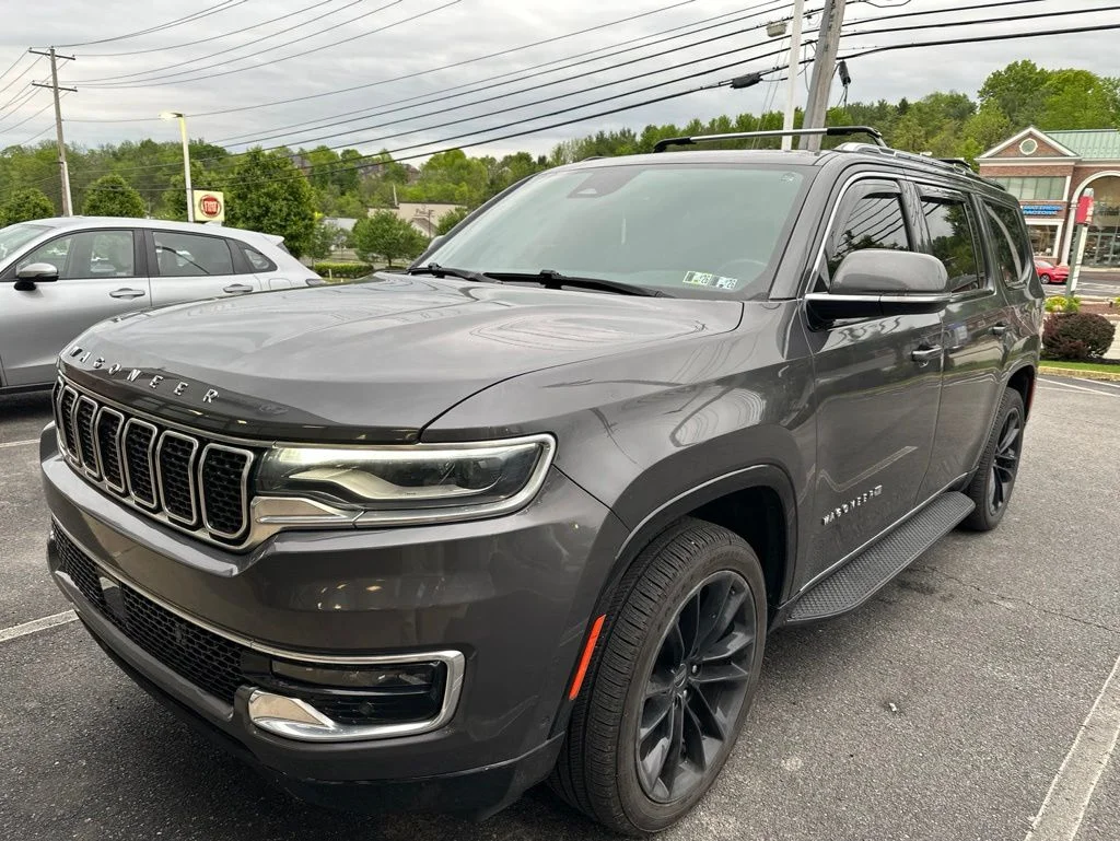 2022 Jeep Wagoneer Series II 4WD's photo