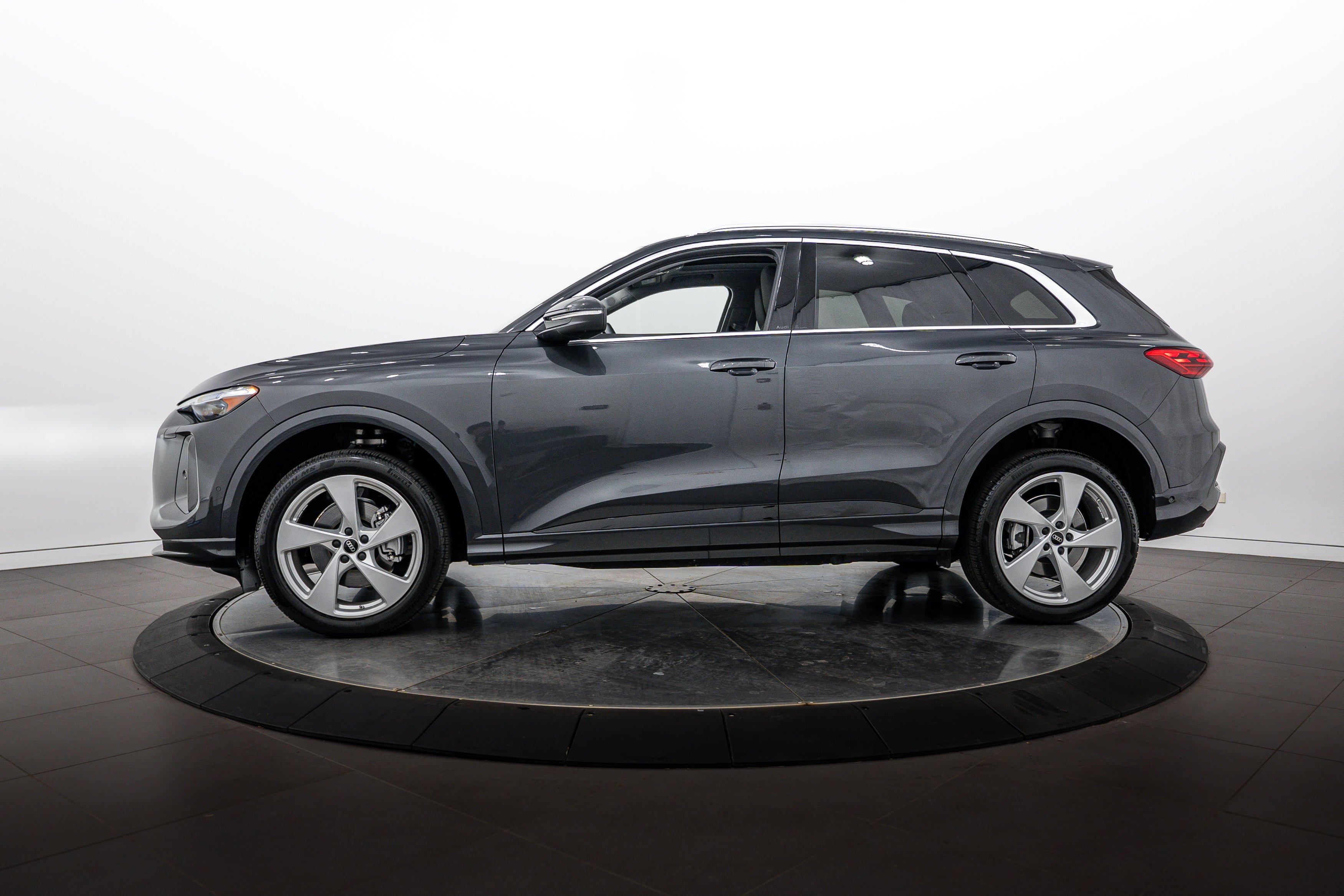 Used 2025 Tambora Gray Metallic Audi Premium Plus image 7