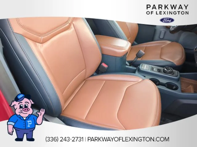 Used 2022 Red Ford Lariat image 34