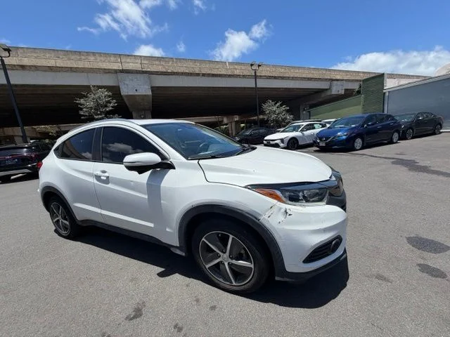 Used 2022 White Honda EX image 4