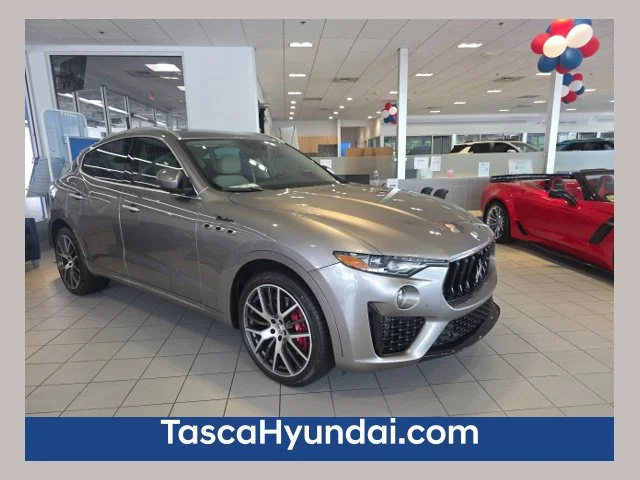 Used 2022 Silver Maserati Modena image 1