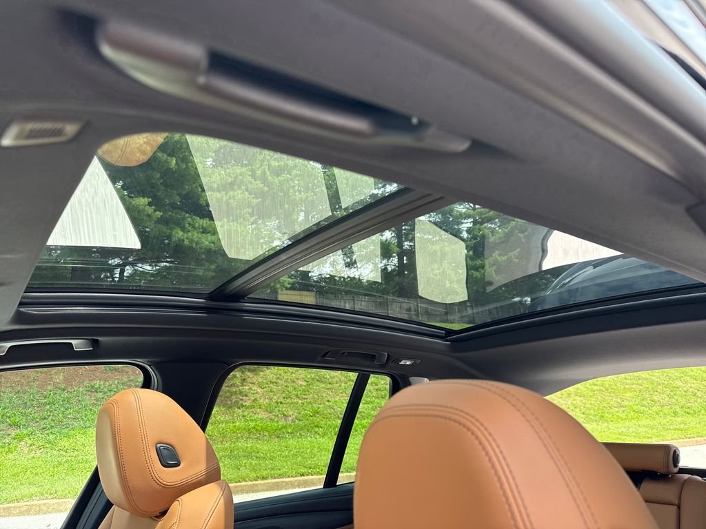 Used 2024 Black BMW M40i image 22