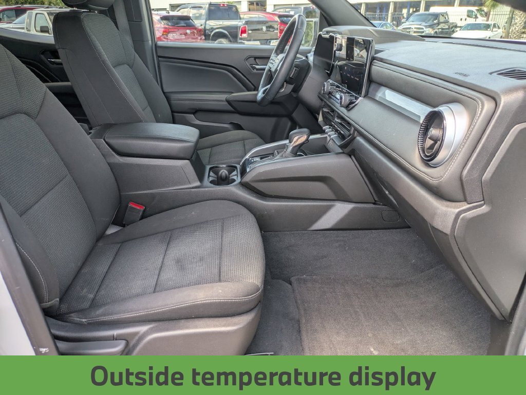 Used 2024 White Chevrolet LT image 26