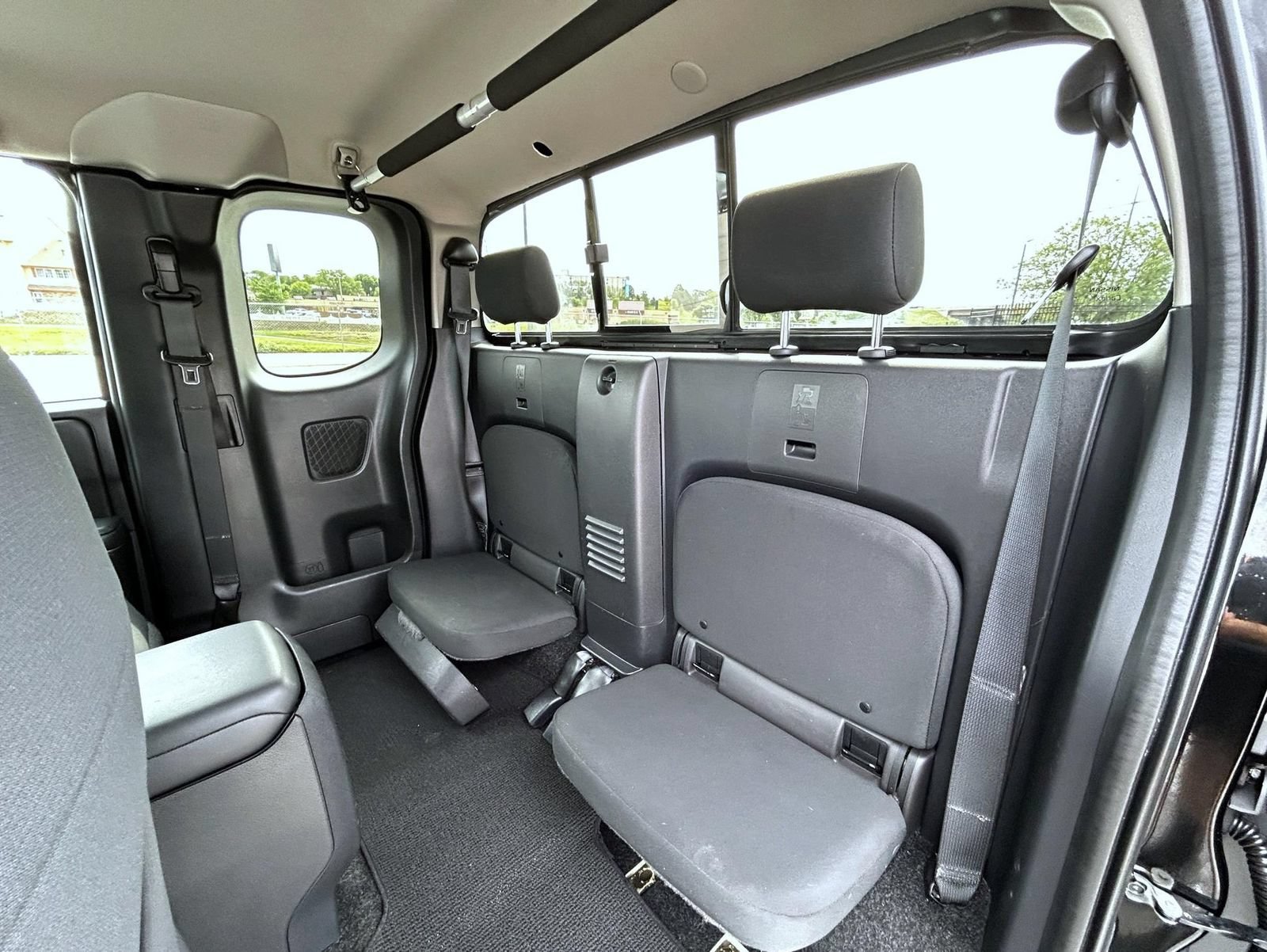 2022 Nissan Frontier SV - Photo 20