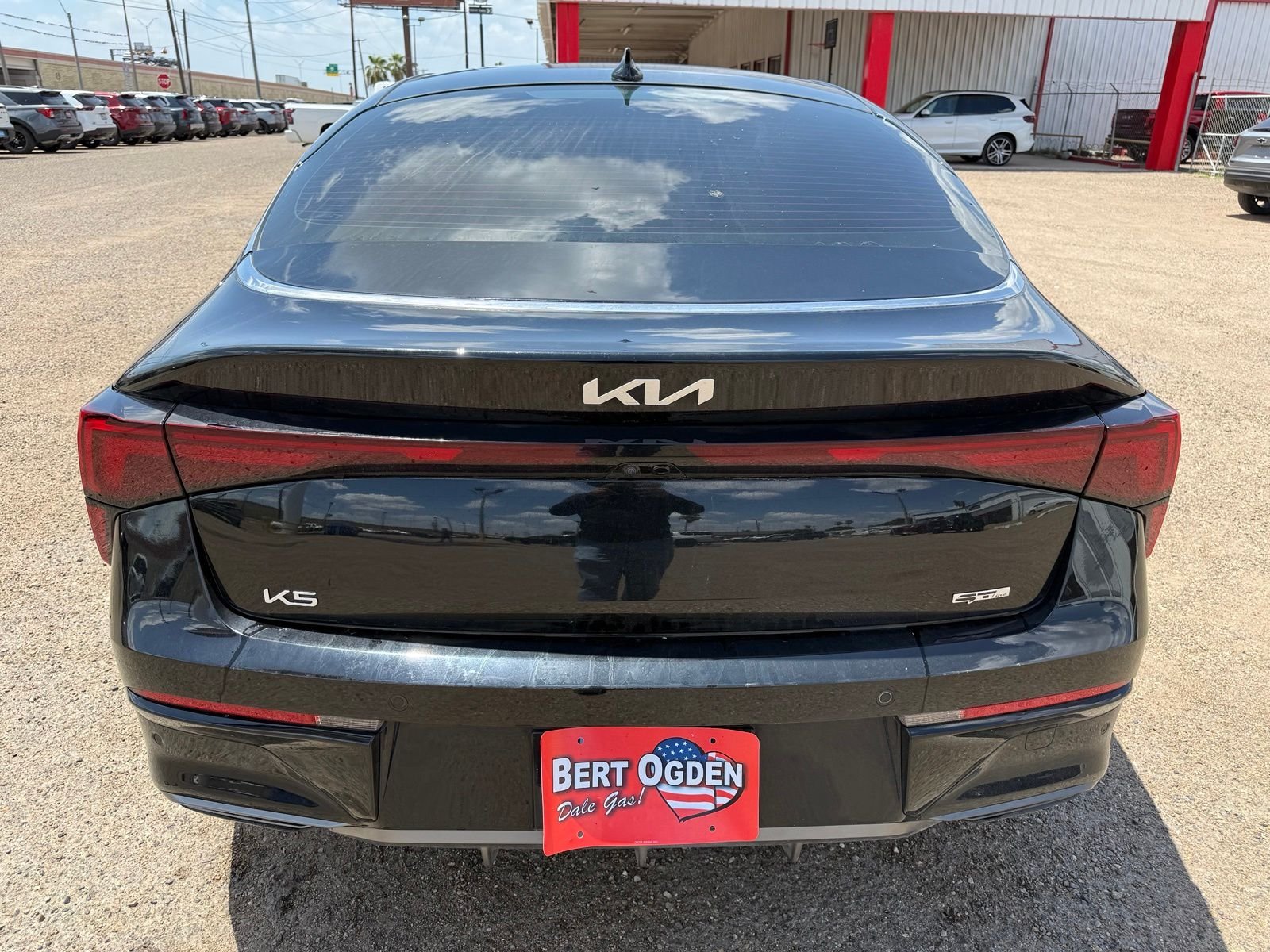 Used 2025 Black Kia GT-Line image 4