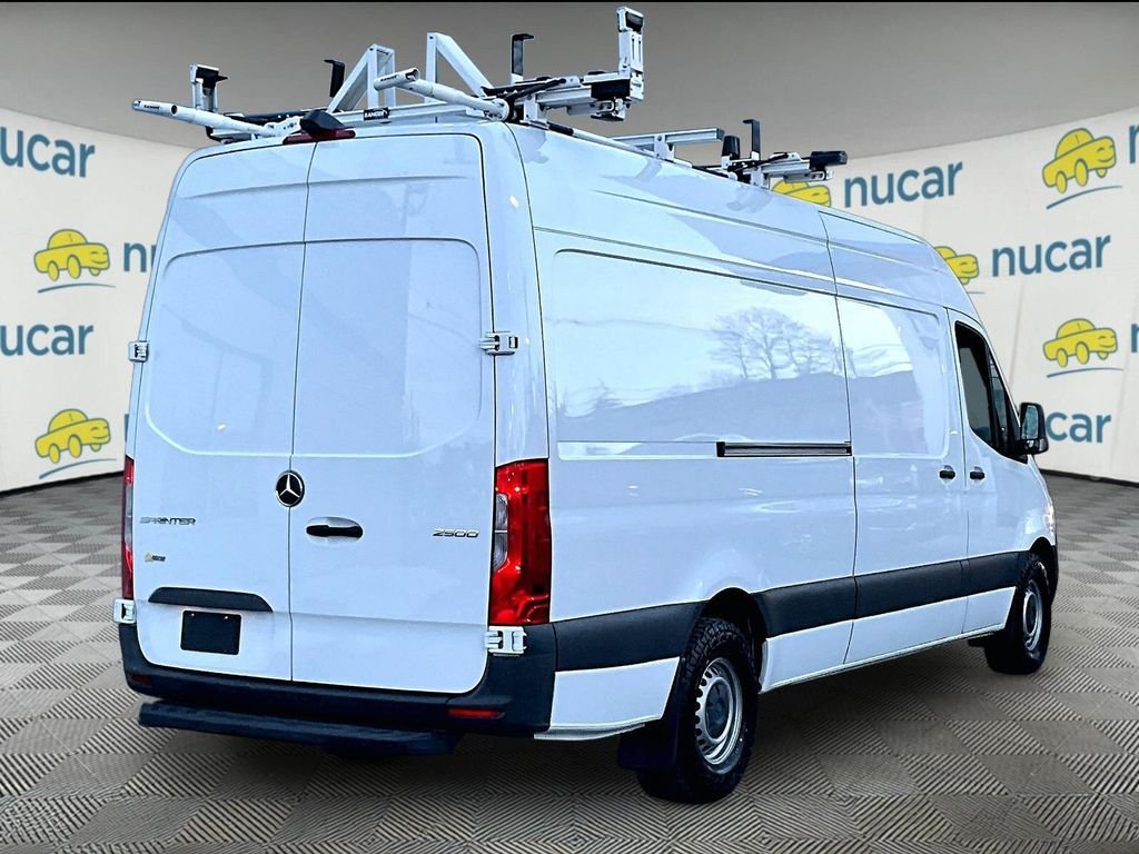 Used 2024 White Mercedes-Benz Crew 170 WB image 6